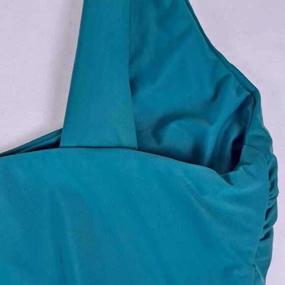 Lulu's size Small Green Scoop Neck Bikini Swim Top NWT - Picture 6 of 11